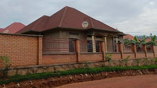 INZU IGURISHWA IRI MU KIBANZA KININI 3030 HAFI YA KIGALI NI RUGENDE MUYUMBU 0782395920 [upl. by Ahtis]