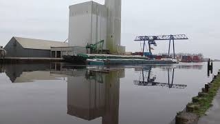 Binnenvaartschip Levant02304897 in Meppel [upl. by Anoniw]