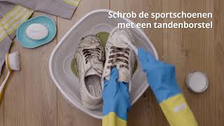 Sportschoenen schoonmaken  Cleanipedia [upl. by Thatch]