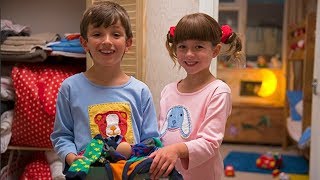 Topsy and Tim Full Episodes 2018 [upl. by Nemrak216]