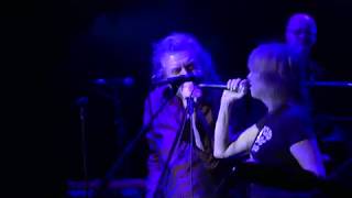 Robert Plant amp Chrissie Hynde  Bluebirds Over The Mountain  Royal Albert Hall  December 2017 [upl. by Idoux529]