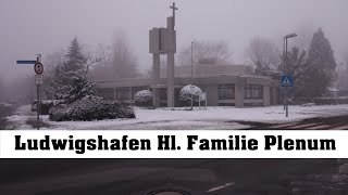 LUDWIGSHAFEN DOggersheimNotwende kath Kirche Heilige Familie Vollgeläut [upl. by Vinaya]