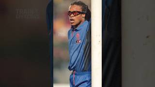 Why footballers stopped wearing glasses [upl. by Wash]