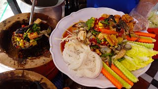 Rich in Flavor Fresh Papaya Salad Bok Lhong  Cambodian Street Food [upl. by Etnoled854]