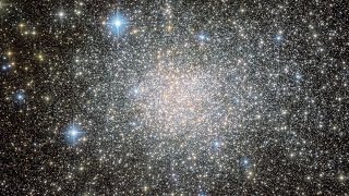 Zooming on the star cluster Terzan [upl. by Christa435]