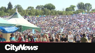 Edmonton Folk Music Festival celebrates 45 years with soldout tickets [upl. by Analad]