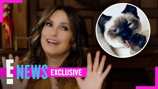 Mariska Hargitay Talks Taylor Swift amp Naming Her Cat “Karma”  E News [upl. by Poucher244]