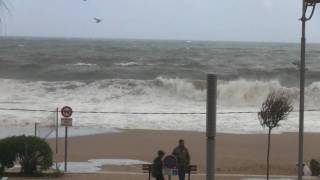 Coup de mer sur Fréjus Plage [upl. by Sykleb]