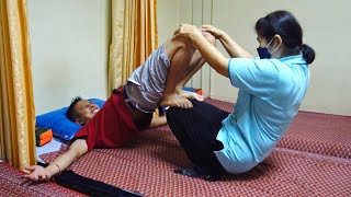 I got Praying Mantis THAI BODY MASSAGE for Stress Relief [upl. by Kali]