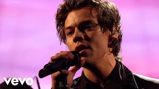 Harry Styles  Sign of the Times Live on The Graham Norton Show [upl. by Xenophon588]