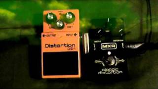 Distortion shoot out Boss DS1 vs MXR Classic Distortion [upl. by Fesuoy]