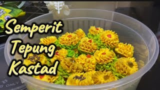 SEMPERIT TEPUNG KASTAD🌻🥰biskut biskutraya semperit kuih kuihtradisi kuihmuih [upl. by Ruffina]