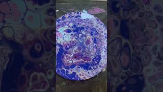 Circular paint pour paintpourartist hobbyart painting chill acrylicfluidpouring edm [upl. by Dominik]