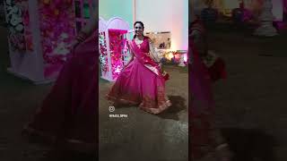 Ban than chali dekho song dance bollywood youtube shorts [upl. by Ehttam]