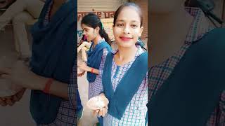 bhaiya ji golgappe kitne k diye 😍😍viralvideo subscribe golgappe 😝😝 [upl. by Nahamas]