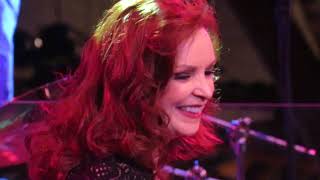 Sheena Easton  Telefone Long Distance Love Affair  81223  Mohegan Sun  Wolf Den  Uncasville [upl. by Westney516]