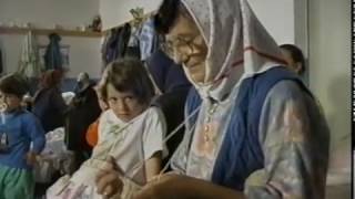 Im Gepäck nur das Grauen  Kosovo Flüchtlinge erzählen TVDoku 1999 [upl. by Lenahtan172]