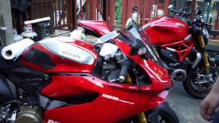 DIY Mityvac brake bleeding on Ducati Panigale Part 1 [upl. by Conners]