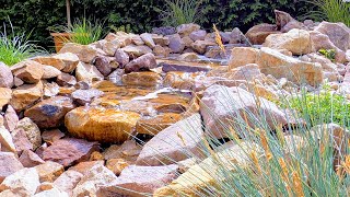 Cómo construir una CORRIENTE DE AGUA para el jardín en detalle ARROYO cascada sin estanque tutorial [upl. by Gokey321]