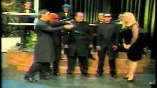 HUMOR CUBANO 4 EL TITI Y EL NENE RIKIMBILI comediantes cubanos humoristas cubanos [upl. by Ttelrats]