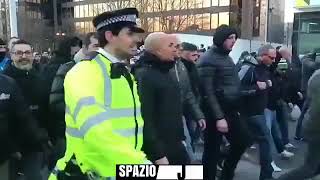 Corteo Drughi Ultra in London  ULTRAS JUVE VS TOTTENHAM [upl. by Torruella]