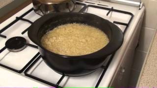 The Healthiest Cookware Ceramcor Xtrema Saucepot  Cooking Quinoa superfood HD720p [upl. by Yasmar968]