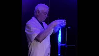 Glowing Illusion acellus sciencelive sciencemagicexperiments bioluminescence [upl. by Kcirddahc796]