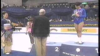 Medal Awards Ceremony  1994 World Figure Skating Championships Ladies Free Skate [upl. by Ahcmis]