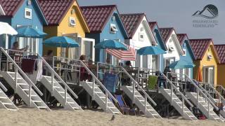 Strandhuisjes Nederland™ Over strandhuisje huren of kopen als bijzondere overnachtingen aan zee [upl. by Eeldarb409]