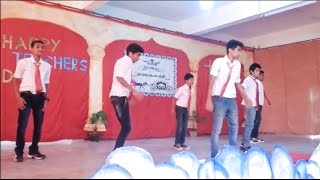 Onam 2k16 Group dance Mukkathe pennee baha kilikki 10 endratukullaapalkari penne [upl. by Darees]