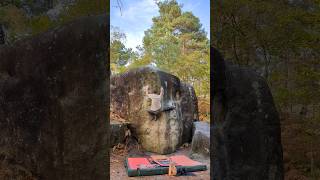 Clin doeil 7a✅ fontainebleau Apremont climbing bouldering youtubeshorts rockclimbing font [upl. by Thibaut9]