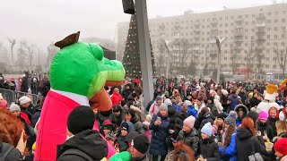 МАРИУПОЛЬ Все люди вышли на Новую ЁЛКУ 👍Восстановление и Жизнь города Сегодня [upl. by Idyak]