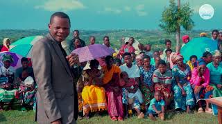 URUKUNDO RWIMANA BY EVJEAN PAUL HABUMUREMYI NA NAZIR CHOIR I BUNYOGOMBE IN AGAPE LIVE CONCERT [upl. by Yddor]