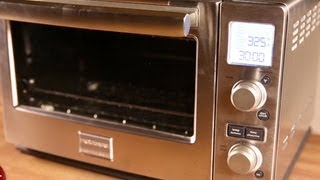 First Look  Frigidaire Professional 6Slice Convection Toaster Oven [upl. by Daryn785]