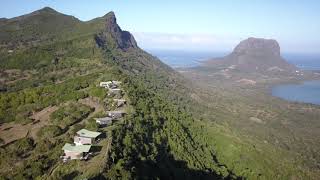 Découvrez les Chalets Chamarel 4 à Maurice  Voyage Privé France [upl. by Hurwit]