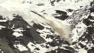 Déclenchement dune avalanche au ruisseau dAndagne by SkiPowdercom [upl. by Mcculloch]