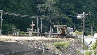 国民宿舎あわくら荘【閉館】とあわくら温泉駅を出発する智頭急行HOT3500形 [upl. by Gnuhn740]