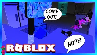 TAUNTING THE BEAST FROM A TROLL SPOT Roblox Flee the Facility [upl. by Aicilihp535]