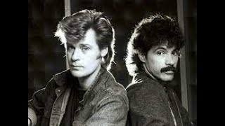 Hall amp Oates  Maneater 1982 [upl. by Ashien]