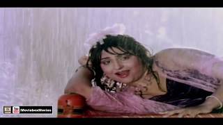 SAJNA MAIN KAALI MAUSAM BARSAAT DA  ANJUMAN IN RAIN  FILM PAISA NACH NACHAWAY [upl. by Thapa]