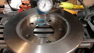 Tramming a mill with a coaxial indicator [upl. by Dougall]