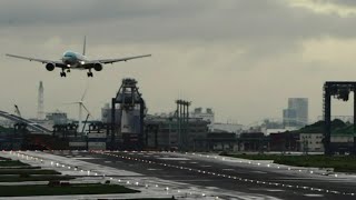 Storm Crosswind Landing Tokyo Haneda Airport Boeing 777 with Air Traffic Control ATC [upl. by Thetos412]