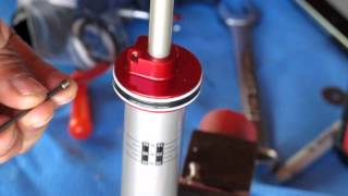 Rock Shox Monarch R Tuning Part 2 [upl. by Alfredo617]