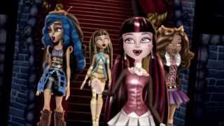 Monster High Frights Camera Action Song quotWhere My Ghouls Atquot Music Video [upl. by Eatnoj]