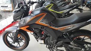 TAKING DELIVERY OF NEW HONDA HORNET 160 CBS 2017 [upl. by Barrada632]