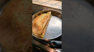 Allam pachimrichi ullipaya Anni vesina pesaratte🤤👍ytshorts pesarattu tiffin breakfast foodlover [upl. by Muna]