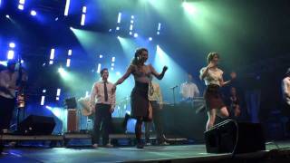 Les Ninjammerz du Studio 88SWING avec Caravan Palace au Festival dété de Québec [upl. by Ettenyl987]