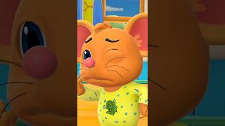 Hickory Dickory Dock shorts nurseryrhymes kidssongs preschool ytshorts [upl. by Notsrik993]