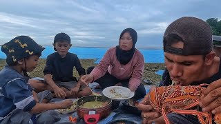 camping sekeluarga 3 hari 2 malam di perahu diguyur hujan berburu lobster dan menanam mangrub [upl. by Eilojne]