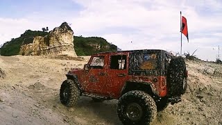 Part3 RC OFFROAD JEEP RUBICON IN THE END FLIPED AND LOW BATERAY  RGT 86100 V2 110 SCALE [upl. by Oinimreh]